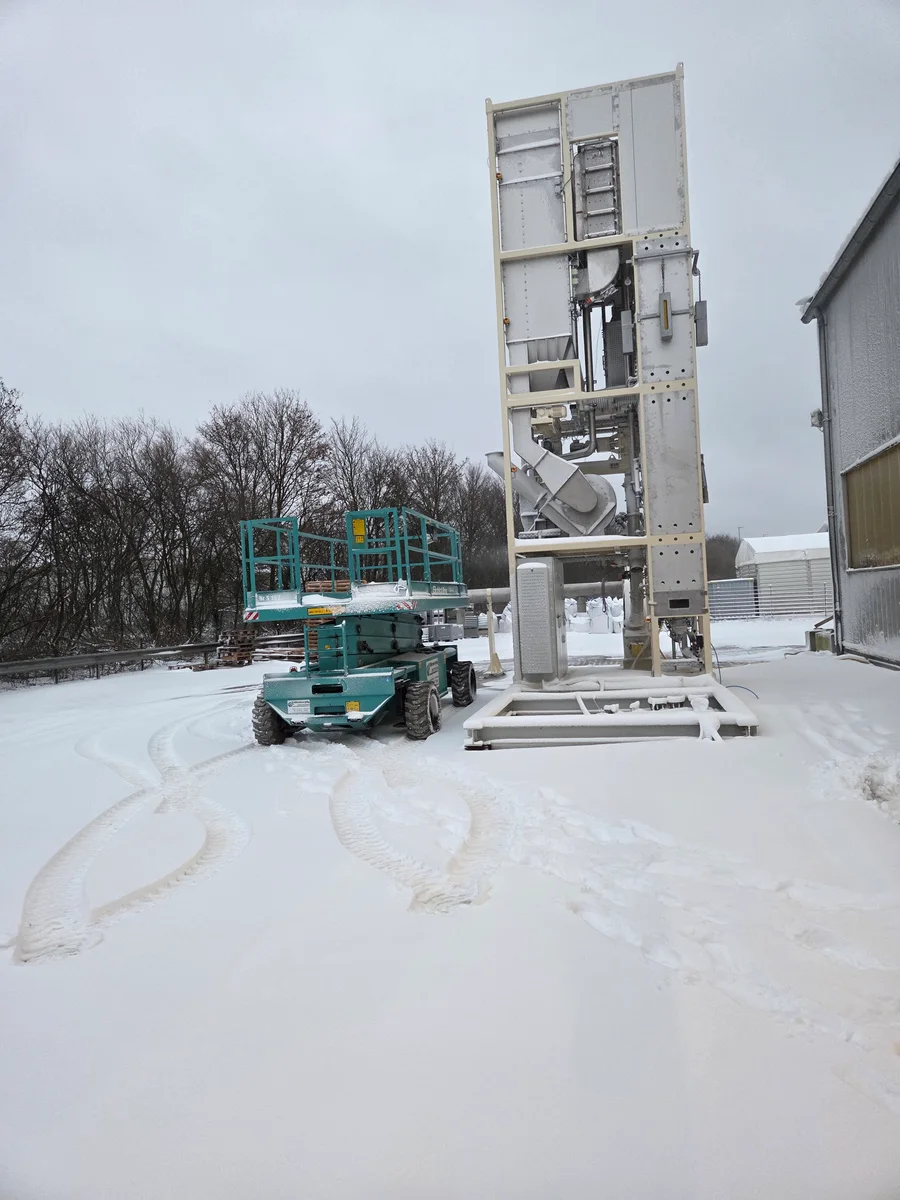 Complete electro-mechanical instalation and commissioning for mobile perlite plant